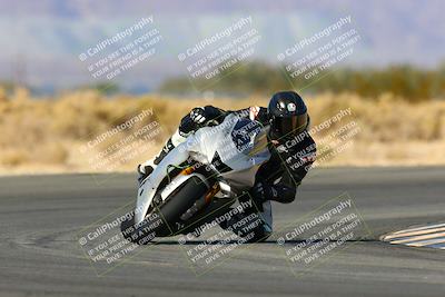 media/Jan-09-2022-SoCal Trackdays (Sun) [[2b1fec8404]]/Turn 16 (11am)/